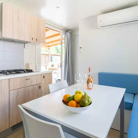 Mobilehomes In 53447 Aldeamento Turístico *